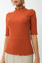 Load image into Gallery viewer, Short Sleeve Mock Neck Merrow Edge Top