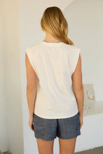 Load image into Gallery viewer, Tomato Graphic Embroidered Tee