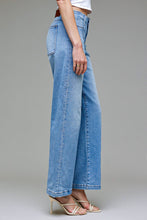 Load image into Gallery viewer, Not your Dad’s Jeans
