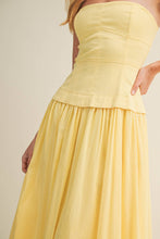 Load image into Gallery viewer, Strapless Corset Bodice Full Skirt Dress
