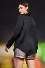 Load image into Gallery viewer, She's A Lady Top