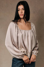 Load image into Gallery viewer, Queen Anne Blouse